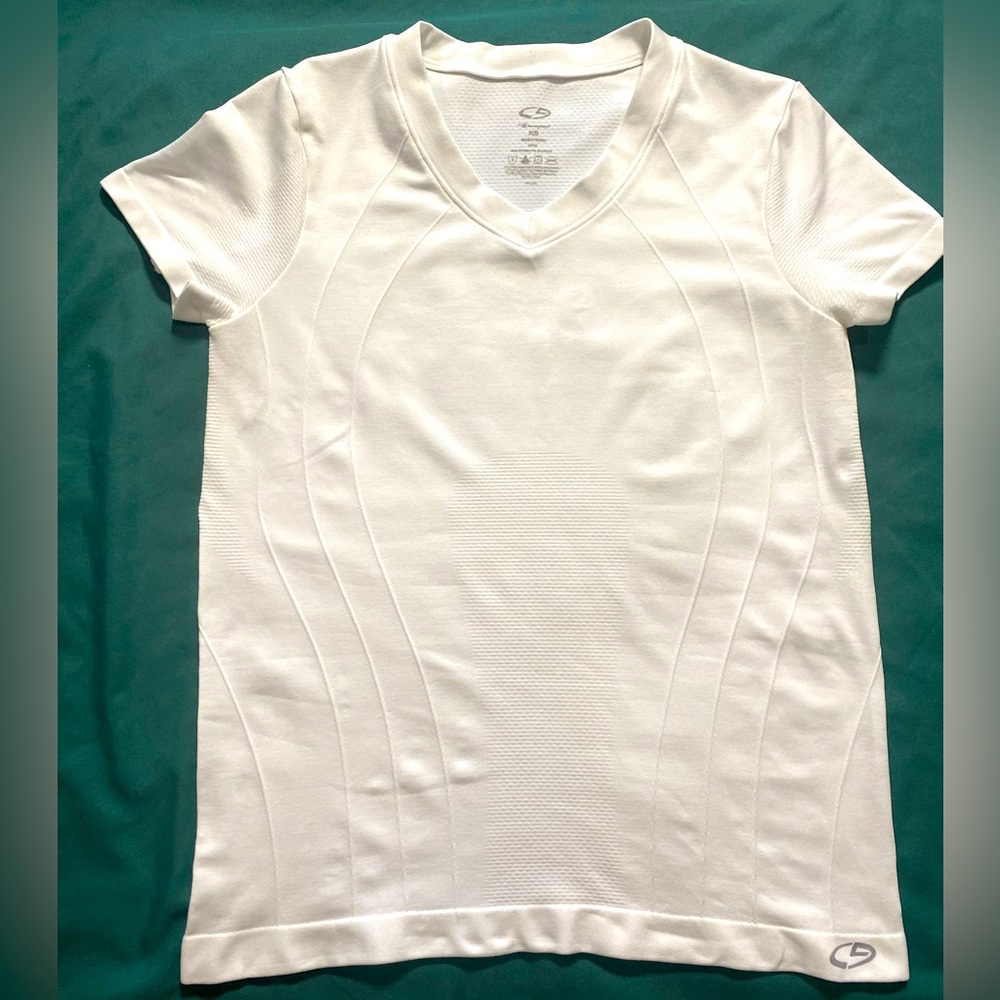 Champion Workout Shirt Shirt Sleeve, White, XS, EUC